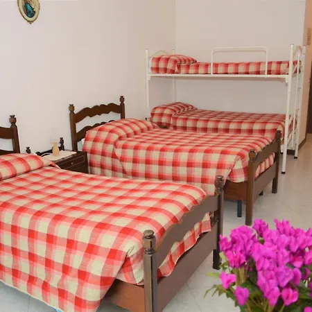 Domus Achille Fosco Guest house