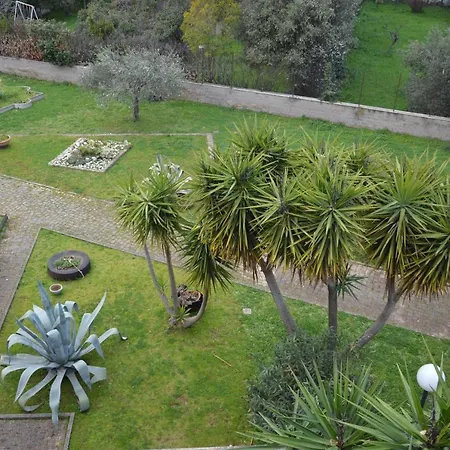 Domus Achille Fosco Guest house Ciampino